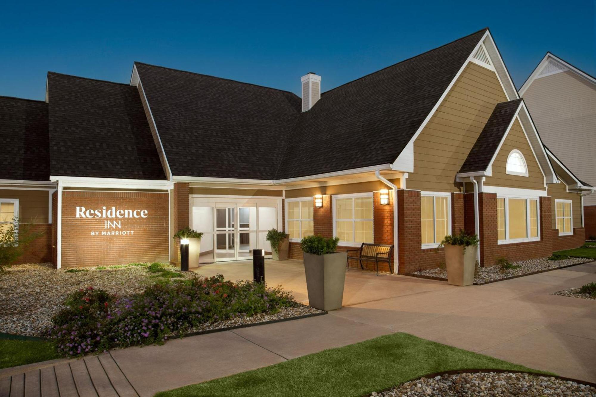 Residence Inn By Marriott Tulsa South Bagian luar foto